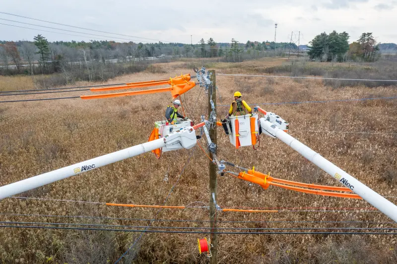 Foto de 50-linea-transmision-y-distribucion-en-portsmouth-new-hampshire-estados-unidos.webp