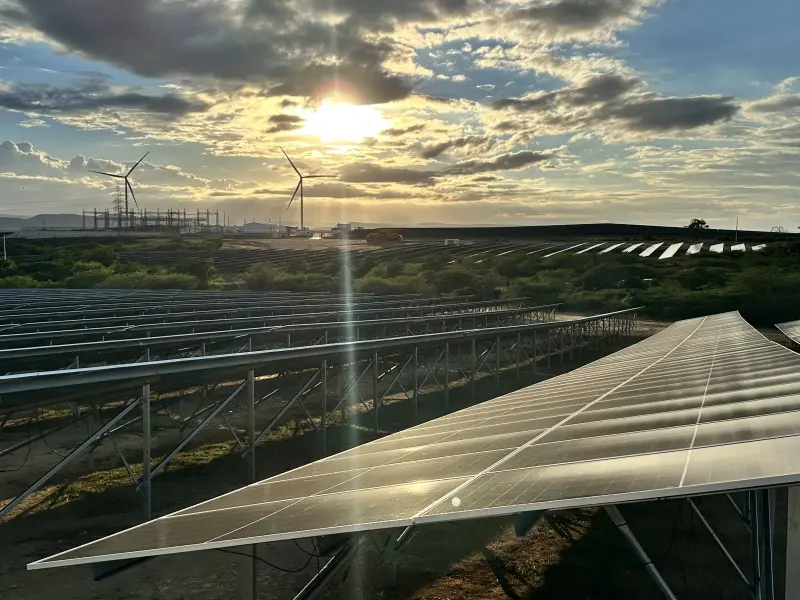 Picture of 11-parque-solar-fotovoltaico-esperanza-rep.webp