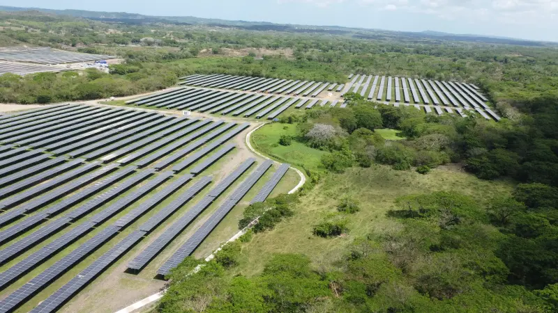 Picture of 23-parque-solar-fotovoltaico-atlantico-colombia.webp