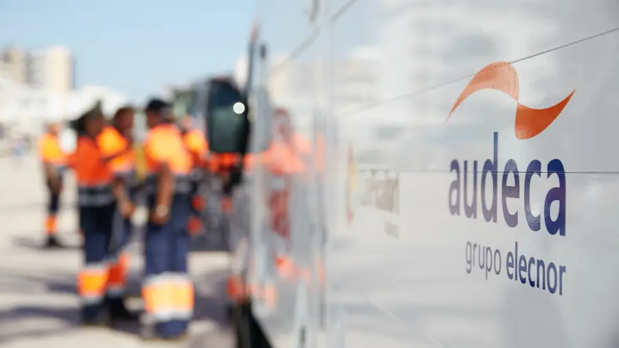 Foto de Audeca, filial de Grupo Elecnor, conservará durante cuatro años 906 kilómetros de carreteras en el norte de Burgos