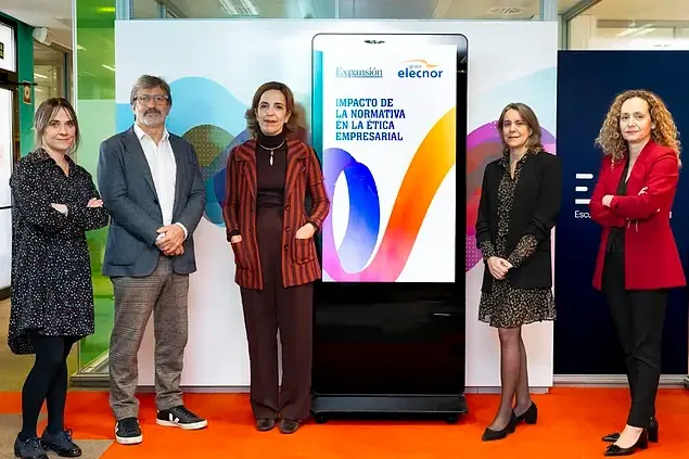 Foto de Elecnor, Fundación IE y EY participan en el foro sobre ética empresarial y regulación ESG