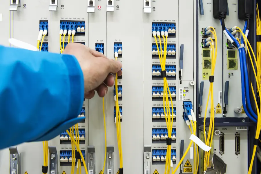 Foto de Elecnor entra en el gran proyecto del Reino Unido para llevar la fibra óptica al 100% de su territorio